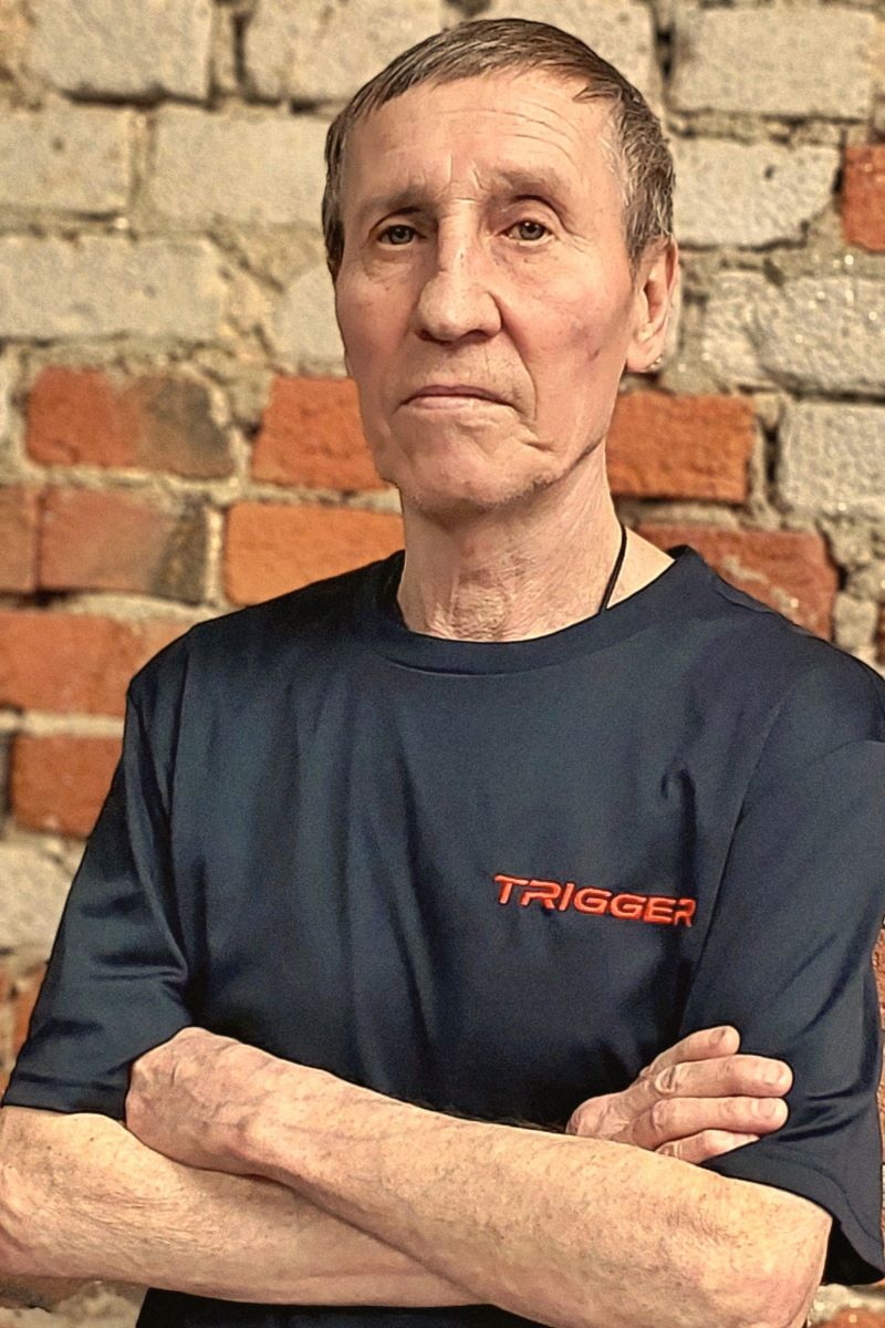 Тренер
